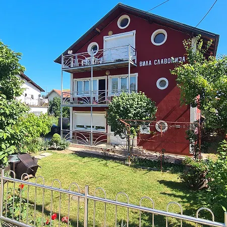 Slavonija Daire Vrnjci